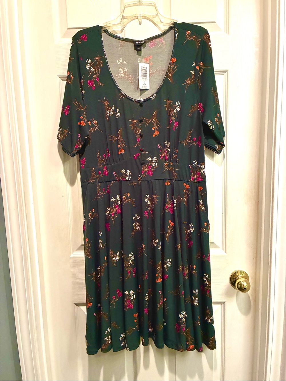 torrid Dark Green Floral Scoop-Neck Dress with Button Detail